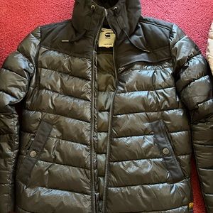 G-Star Raw Puffer Jacket!! Medium! Great condition! With 1 other Jacket! Grey